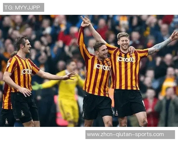 切斯特与布拉德的精彩对决揭示足球战术与团队合作的魅力